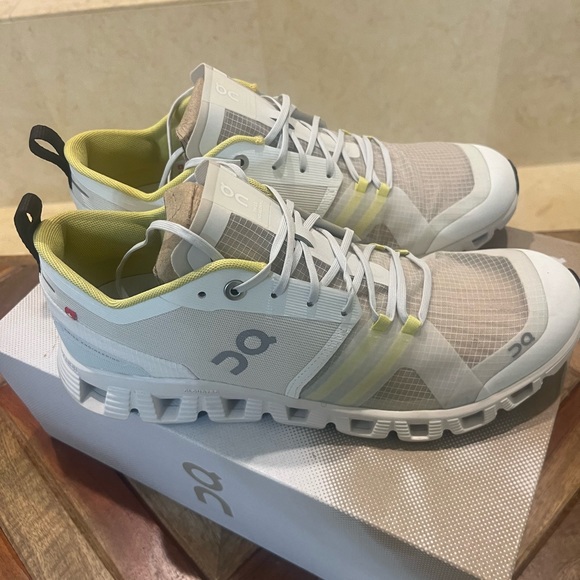 Cloud X Shift On Clouds - Picture 3 of 7